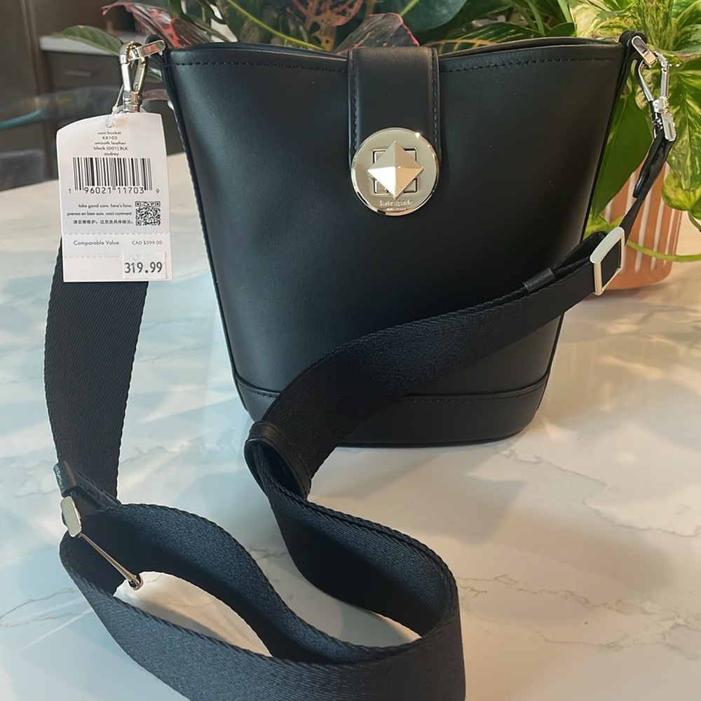 Kate Spade Black Leather Bucket Bag NWT - Picture 6 of 9